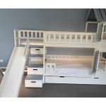 premium stapelbed met glijbaan en huisje structuur